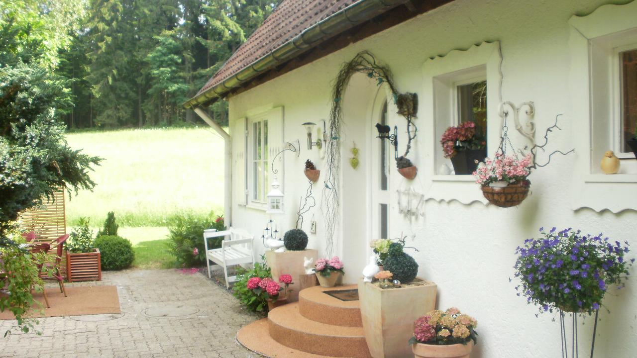 Gaestezimmer Im Haus Am Wald فرودنستاد المظهر الخارجي الصورة